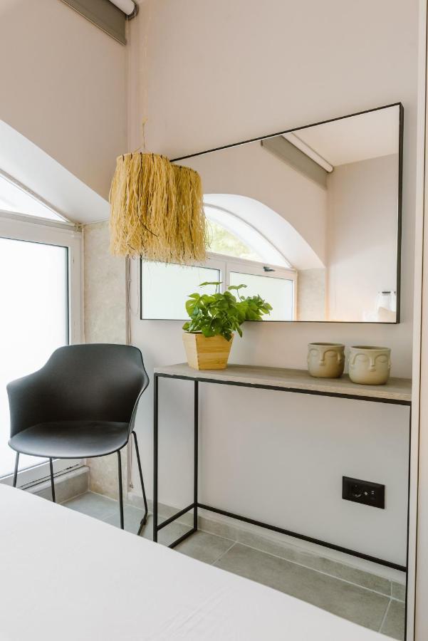 Rhodes City Manolis Loft Apartment, Rhodes Town מראה חיצוני תמונה